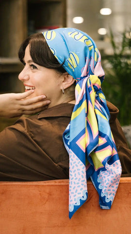 Metamorphosis Knot Wrap
