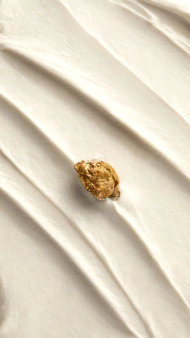 Posh White Chocolate And Rose
